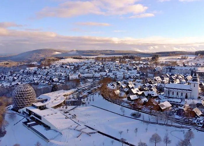 - Skipiste Um Ecke *